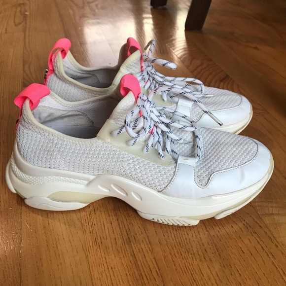 Steve Madden Gauri 1S1 Low Fashion Sneakers white hot pink shoes Womens Size 8.5 - Picture 1 of 11